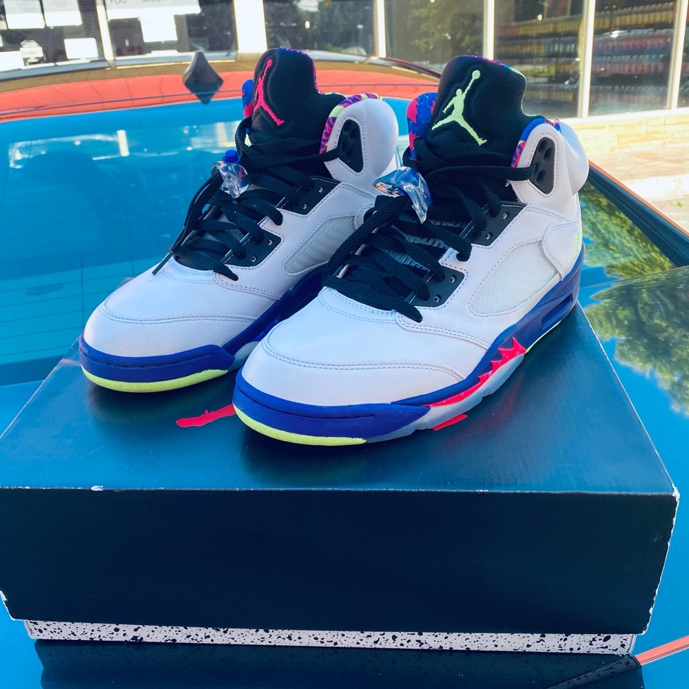 (EUC)- Retro Jordan 5 Bel-Airs